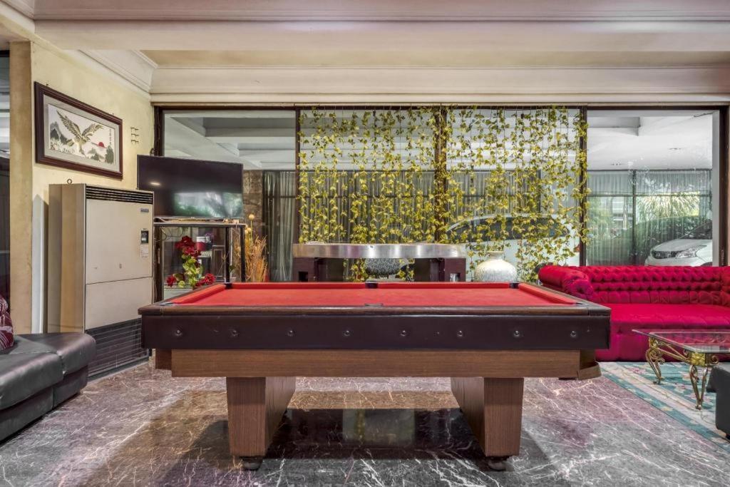New Grand Park Hotel Surabaya Eksteriør billede