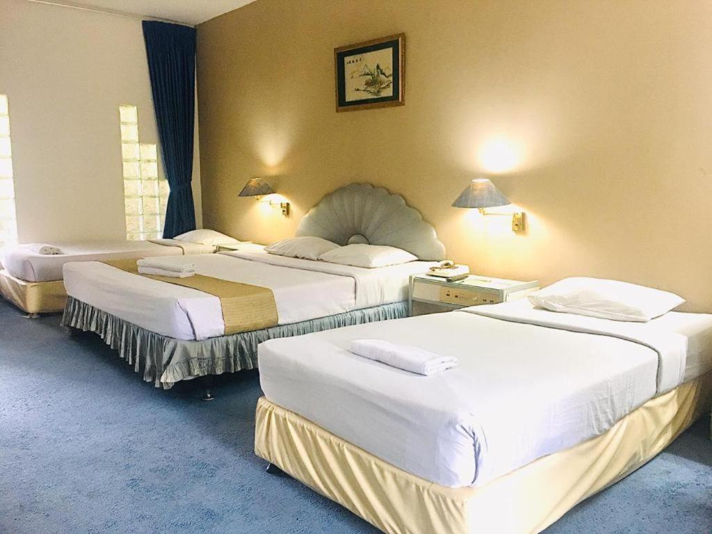 New Grand Park Hotel Surabaya Eksteriør billede